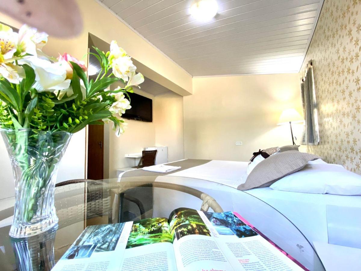 Queiroz Palace Hotel Siqueira Campos Экстерьер фото