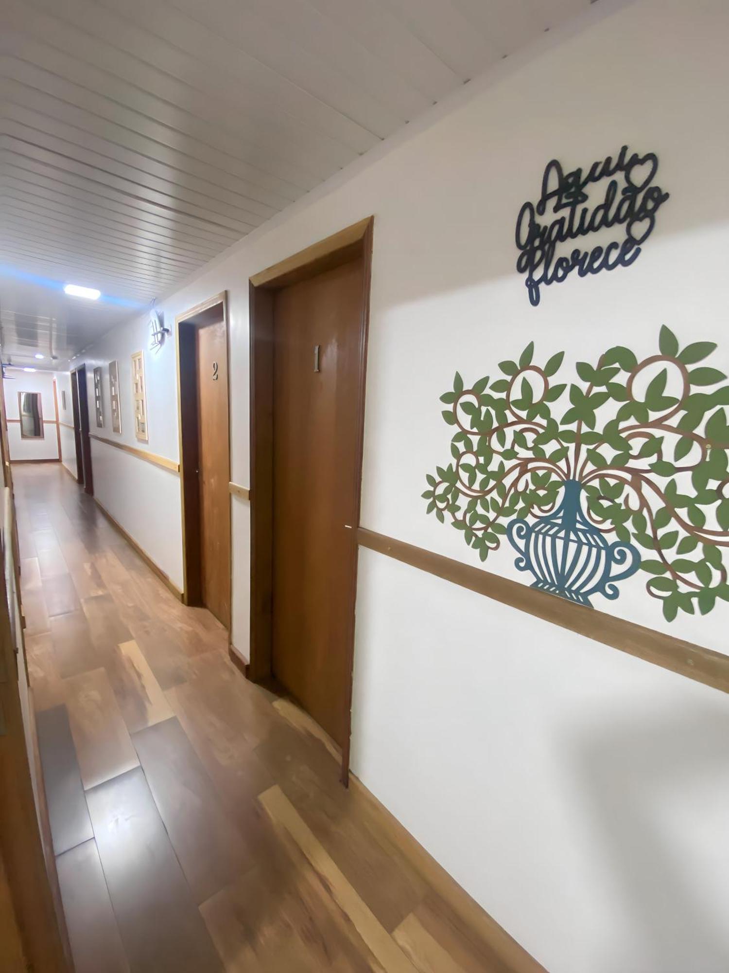 Queiroz Palace Hotel Siqueira Campos Экстерьер фото