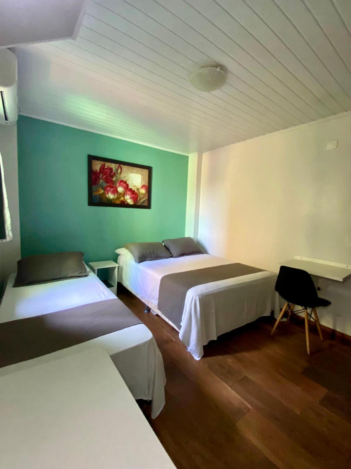 Queiroz Palace Hotel Siqueira Campos Экстерьер фото