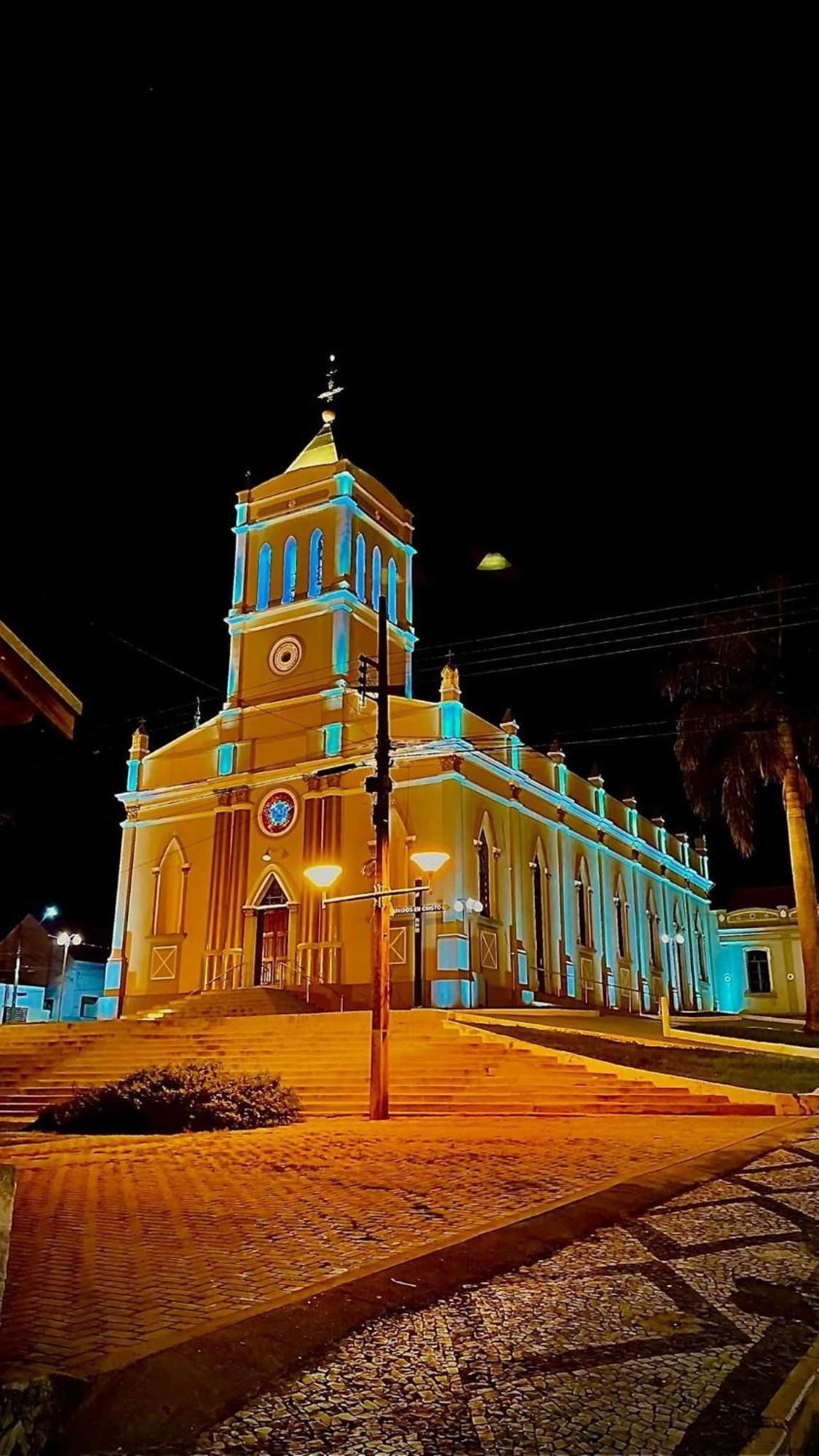 Queiroz Palace Hotel Siqueira Campos Экстерьер фото