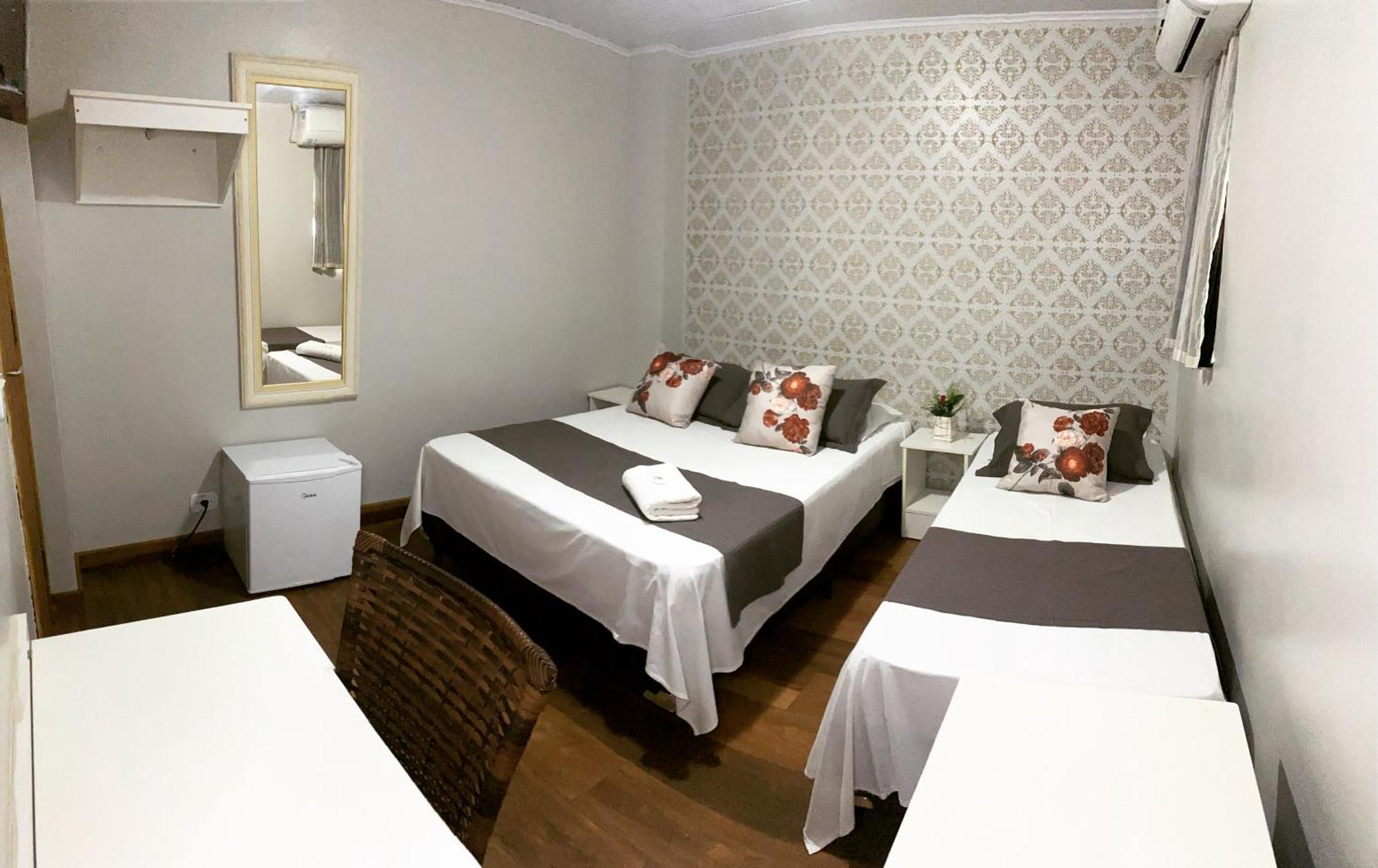 Queiroz Palace Hotel Siqueira Campos Экстерьер фото