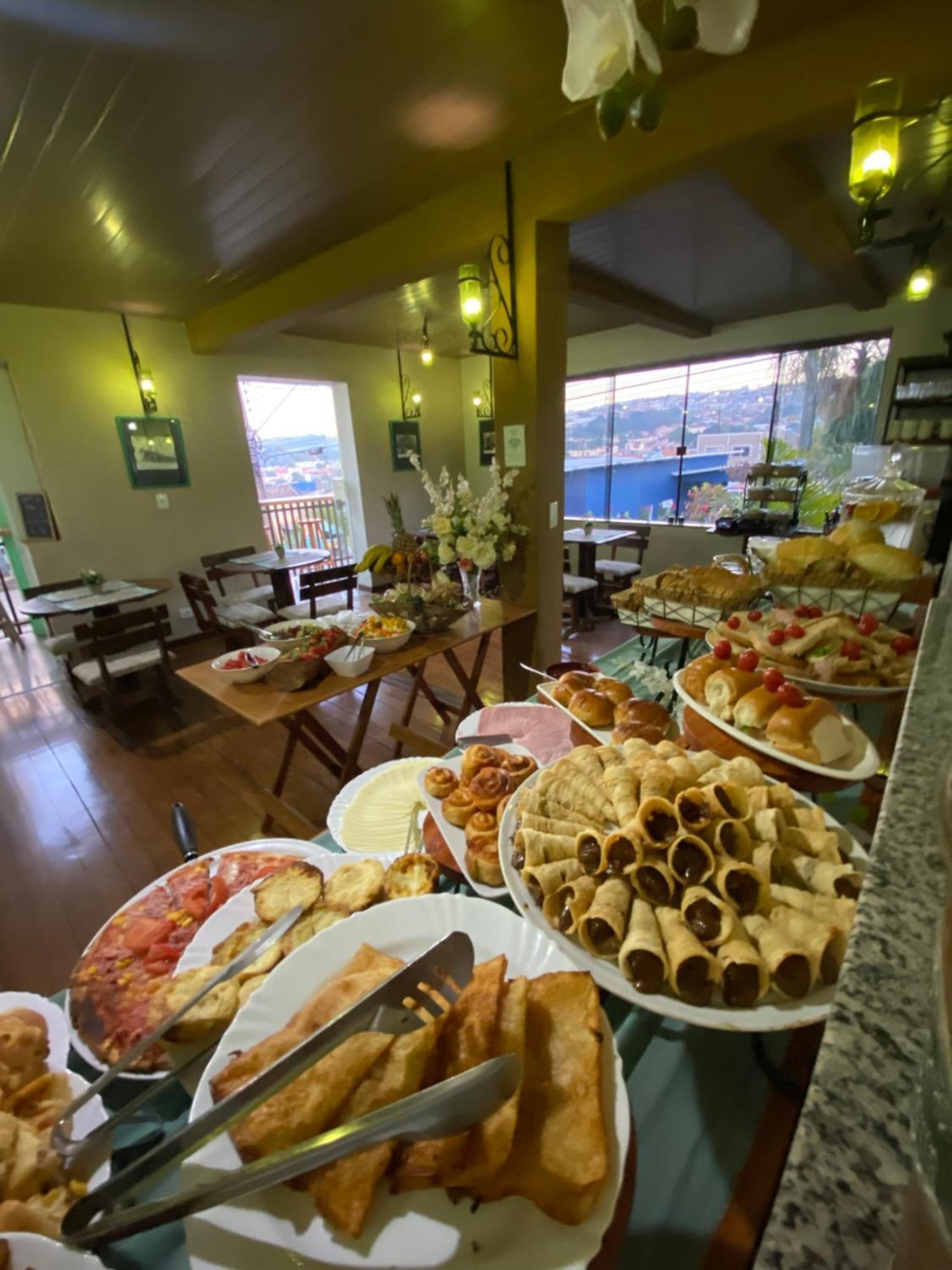 Queiroz Palace Hotel Siqueira Campos Экстерьер фото